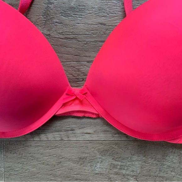 Victoria Secret Neon Push Up Bra - Picture 6 of 12